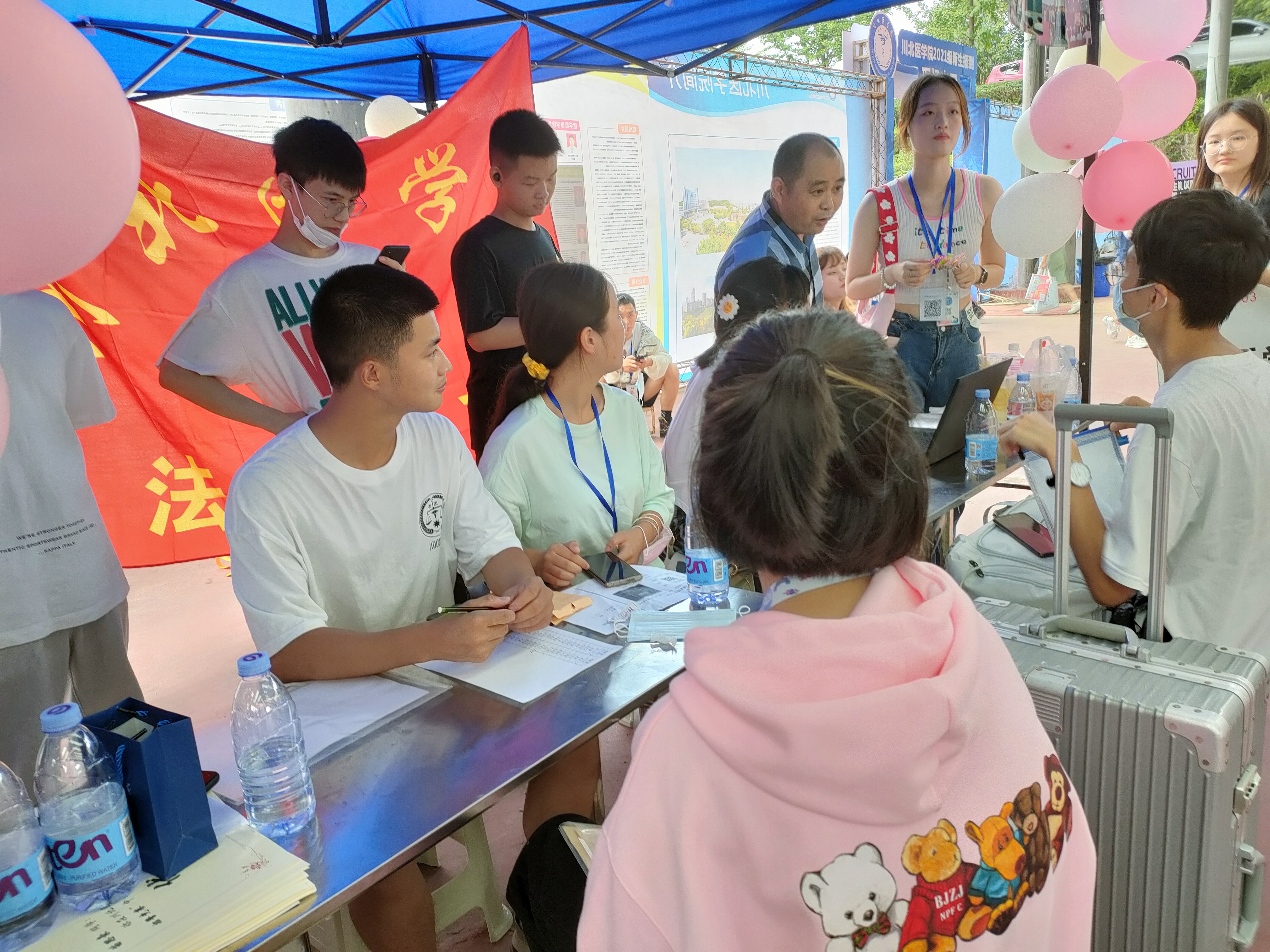 法医学系喜迎2021级新生