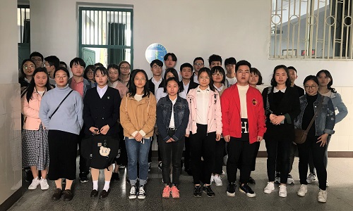 学生推优入党竞评大会顺利召开