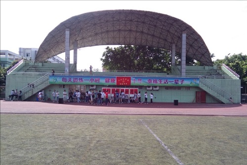 法医学系成功举办泰美斯法律文化节体能测试大赛