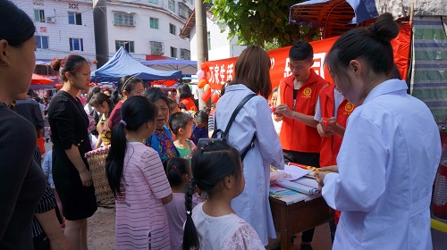 万家生活，医路同行 ——川北医学院法医学系携校青志协青莲镇宣讲活动成功开展