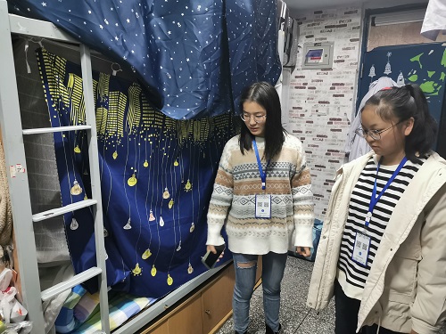法医学系开展寝室检查工作