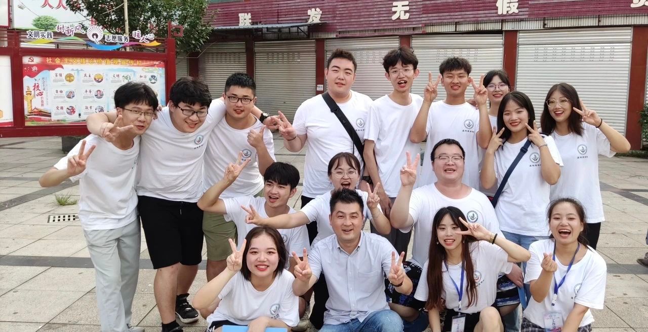 川北之星 | 杨洋：一名有爱的辅导员