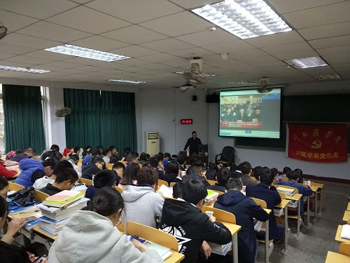 法医系开展学习“习近平来川讲话精神”党日活动