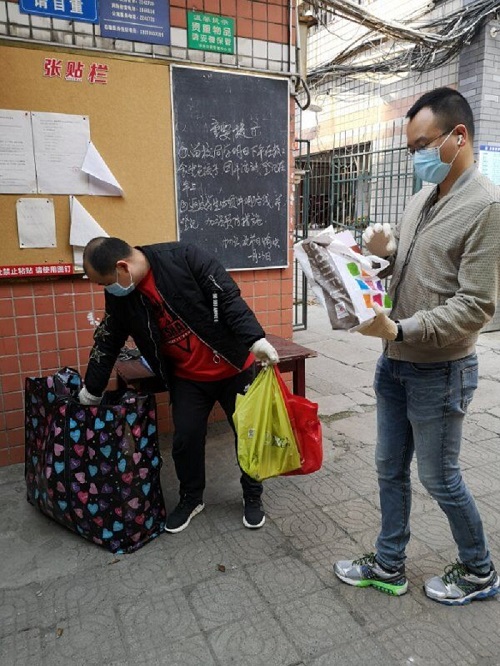 法医学系暖心助力线上学习